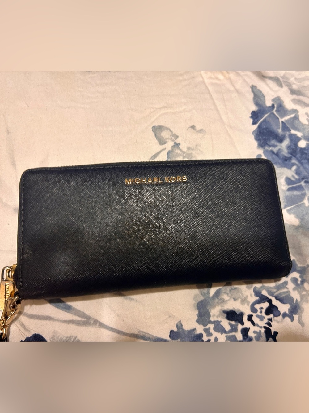 Michael Kors Jet Set Travel Saffiano Leather Continental Wallet